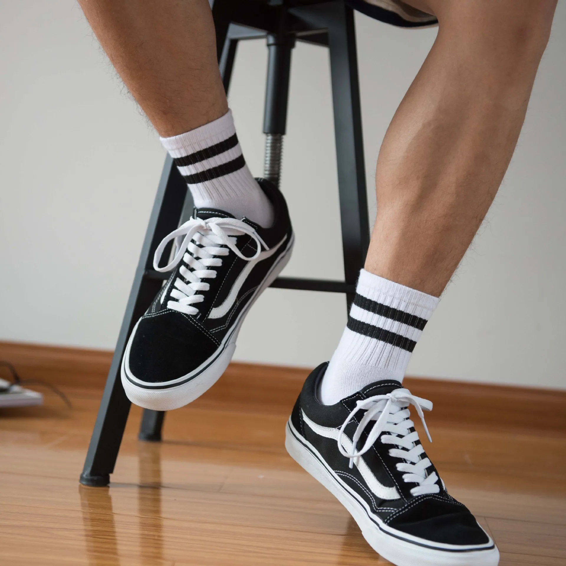 Vintage Two Stripes Sports Cotton Men Ankle Socks Streetwear Hiphop Skate Hiphop Athletic White Black Shcool Designer Punk Boy