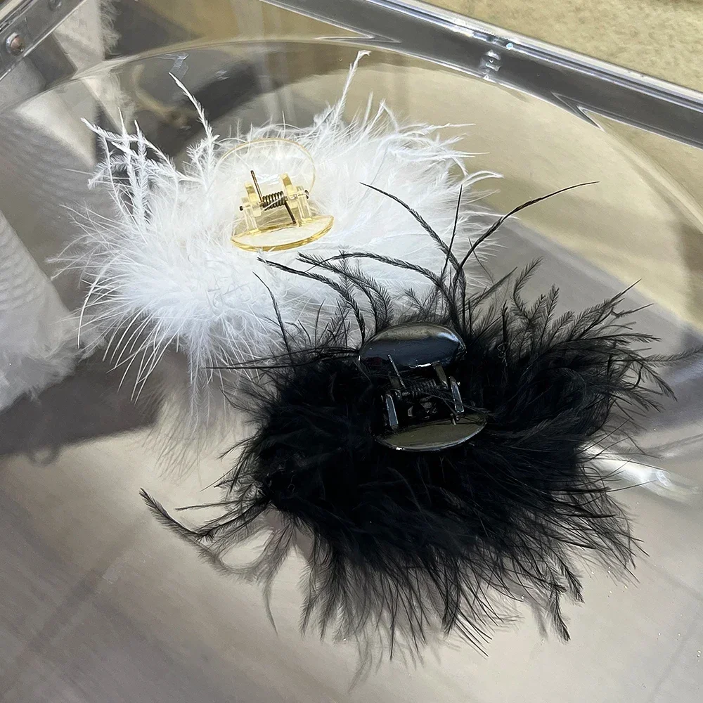 2024 Summer Clip Sweet Ostrich Feather Hair Clip Female White Black Shark Hair Claw Headwear Women Hair Accessories