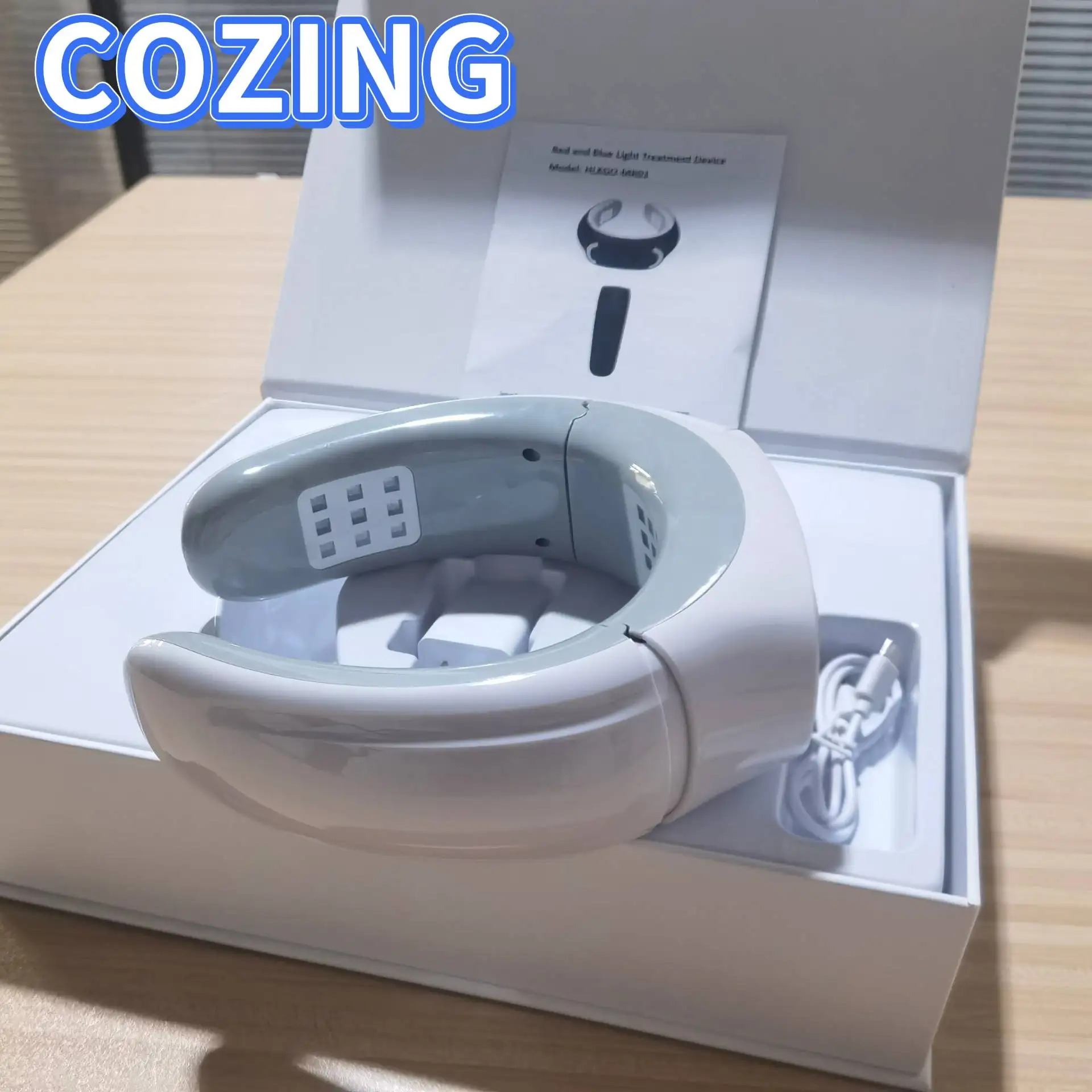 

Hands-Free Neck Therapy Wrap Red Blue LED Light 650nm 470nm with Heating Pad Wireless Portable Pain Relief Massager Device