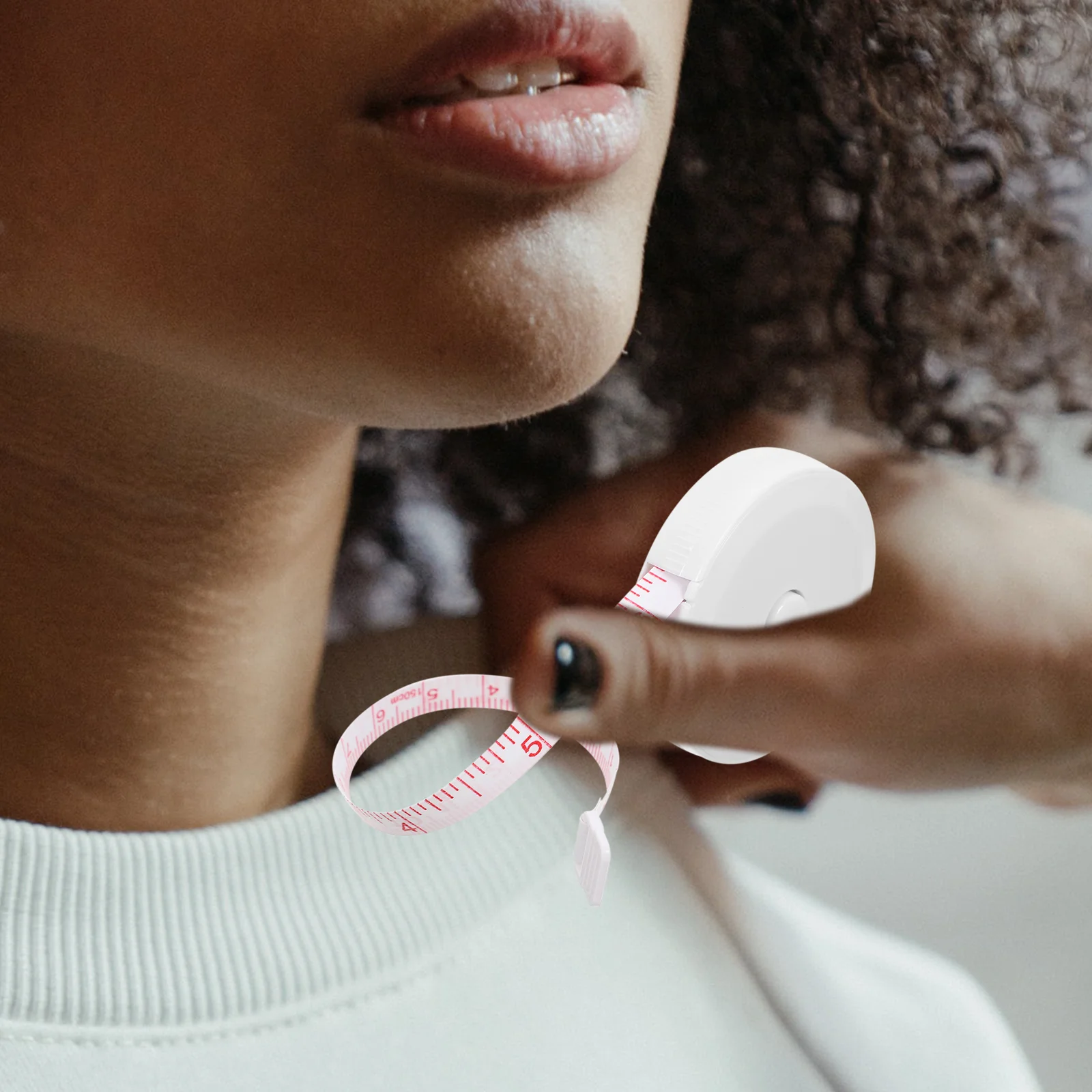 

Plastic Soft Tape Measure Retractable Pocket Size Clear Marks Dual Side Measuring Tool for Body Sewing Tailors Gifts Lightweight