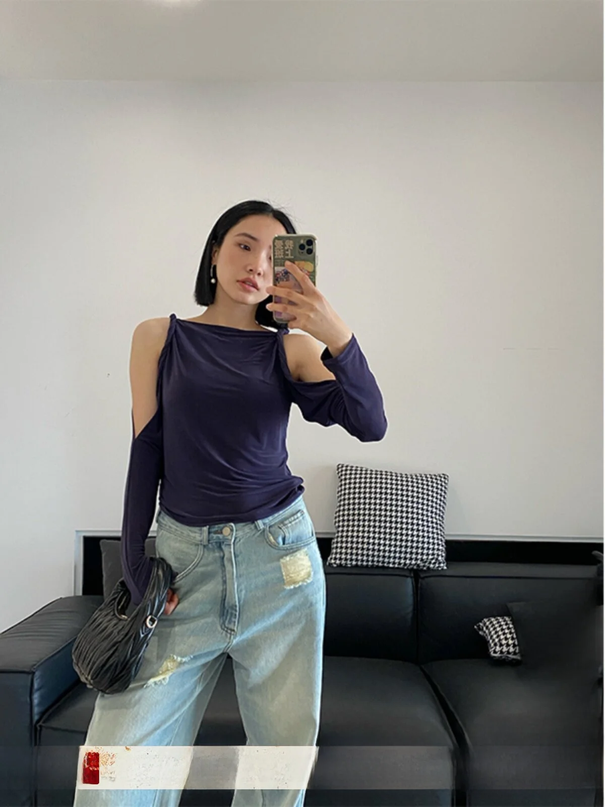 

oulder-Bared T-irt Women's Casual Sle Long Sve Regular Fit Other Material 00% Suitable for Spring Season