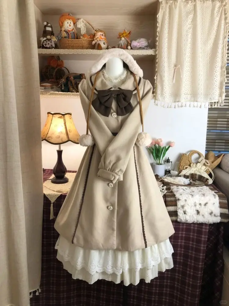 

Japanese-style sweet preppy coat, new autumn/winter 2025 style, cute bow-tie Peter Pan collar, fitted waist wool coat.
