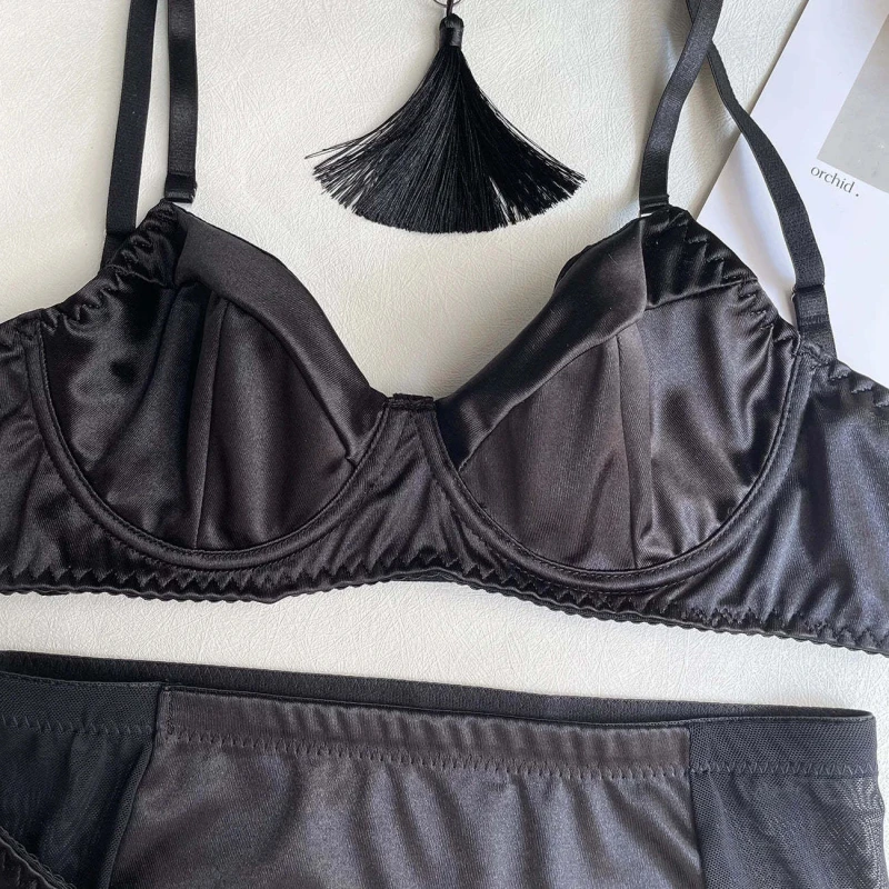 Bikini borla tentación satén patchwork malla bodycon falda con guantes conjunto de lencería sexy de dos piezas