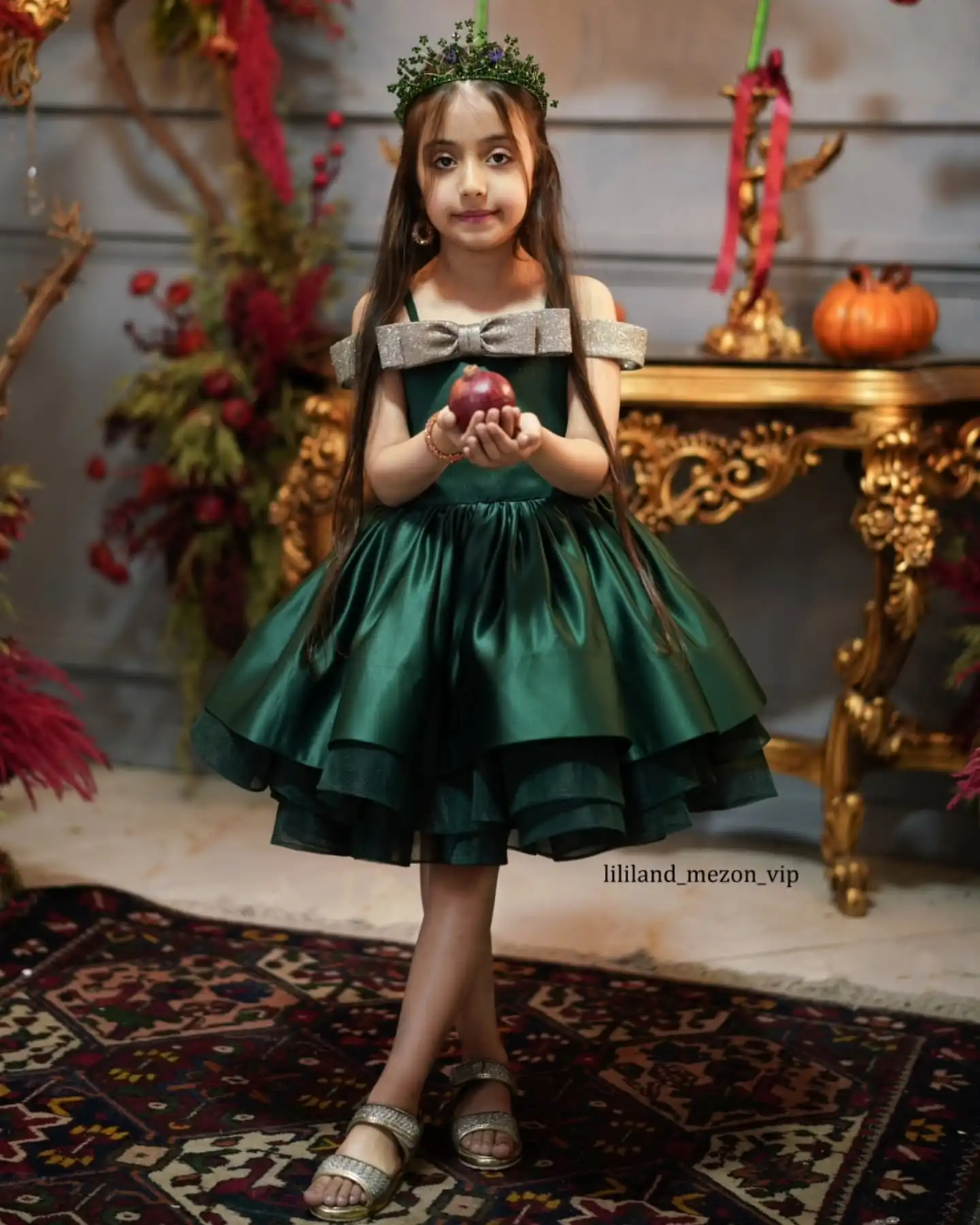 

Платья с цветочным узором для девочек на свадьбу, атласное платье на день рождения, изумрудно-зеленое рождественское праздничное платье, короткие бальные платья для маленьких девочек длиной до колена