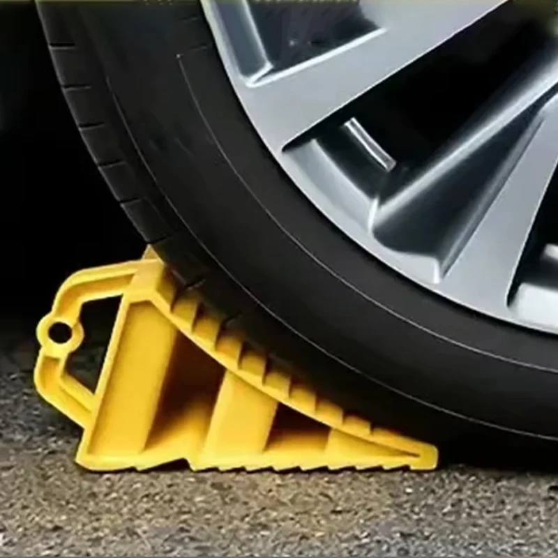 Plastic Wheel Chock Anti Slip Tire Stop Block with Handle for Car Truck RV Travel Trailer Parking Wedge Safety Gear 1pc