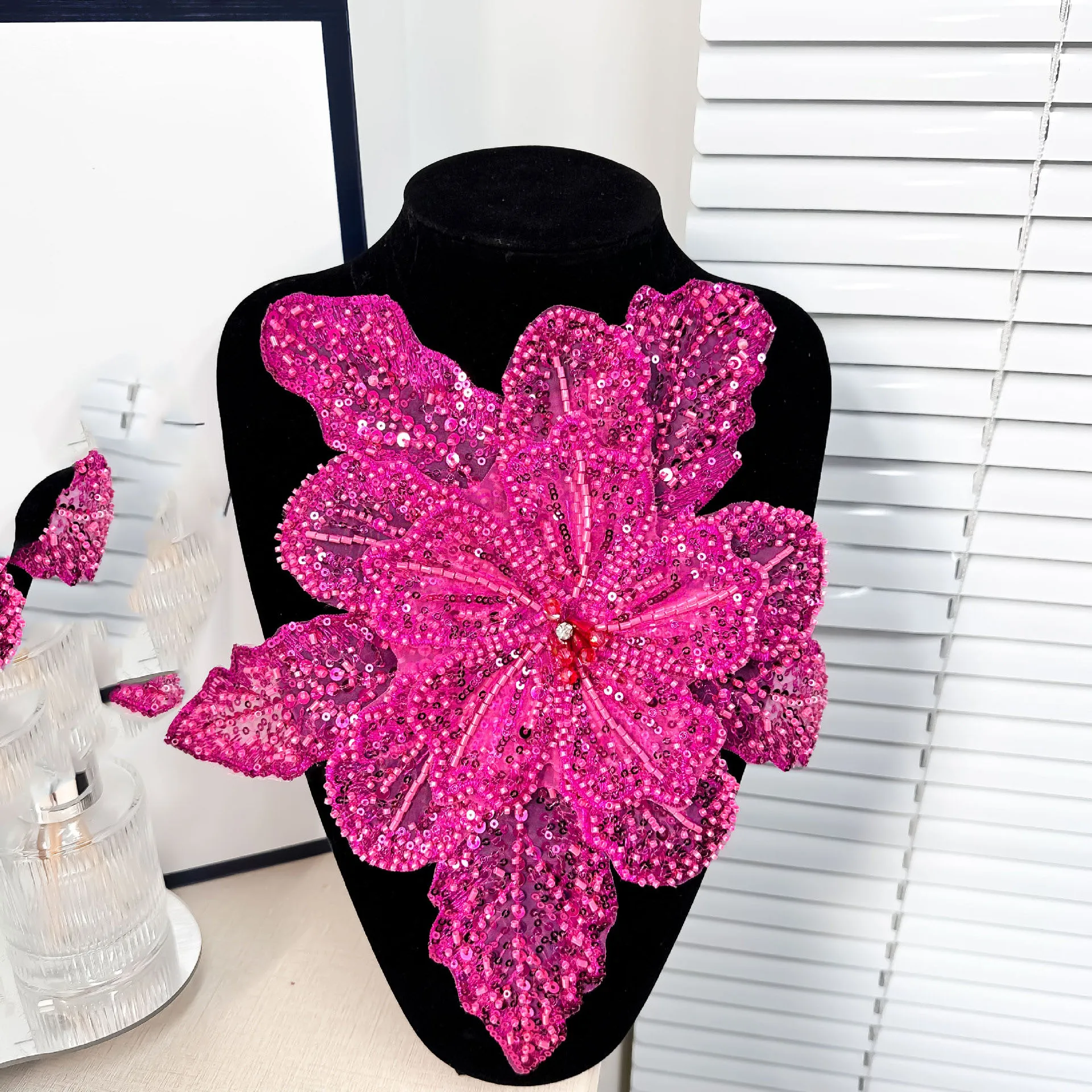 White Multi-layer Lace Sequin Studded 3D Flower Patch DIY Clothing Decorative Applique Sweater Coat Accessories