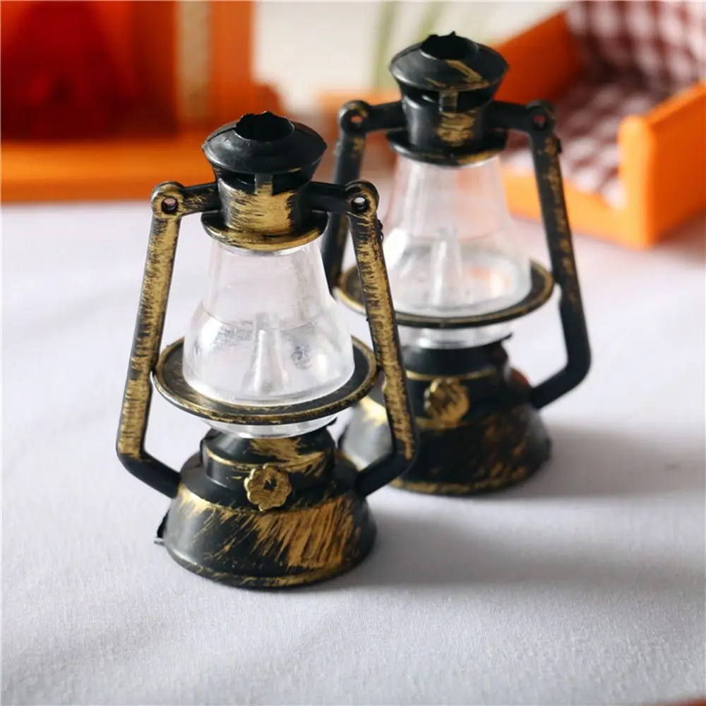 Pretend Play Living Room Dollhouse Accessories Kids Toy House Decor Scene Ornaments Kerosene Lantern Toy Doll Oil Lamp