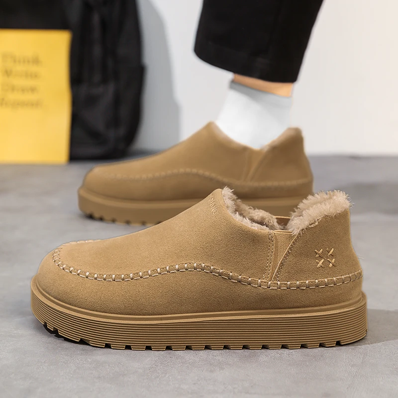 

2025 New Casual Sports Fashion Trend Niche Low Top Thick Soled Men's Shoes Casual Winter Versatile Cotton Shoes