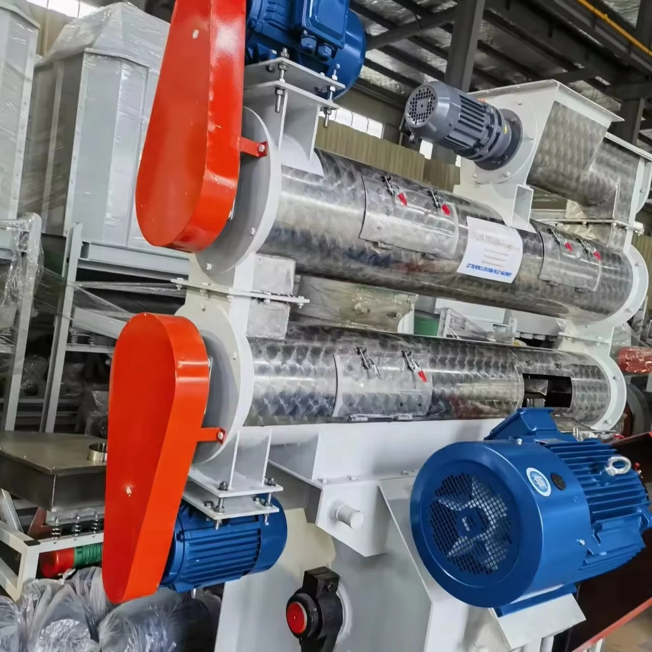 Farm-specific poultry and livestock feed granulator Feed granulator production line