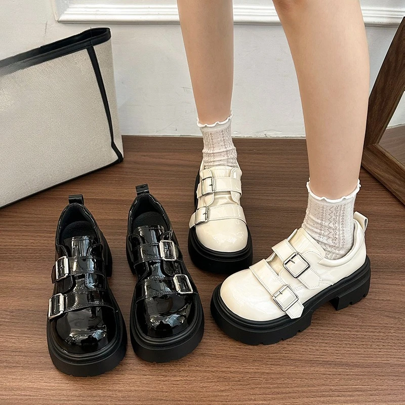 

Женские винтажные туфли-лоферы на платформе с круглым носком, глубоким вырезом и нескользящей подошвой, с пряжкой и каблуком-блоком