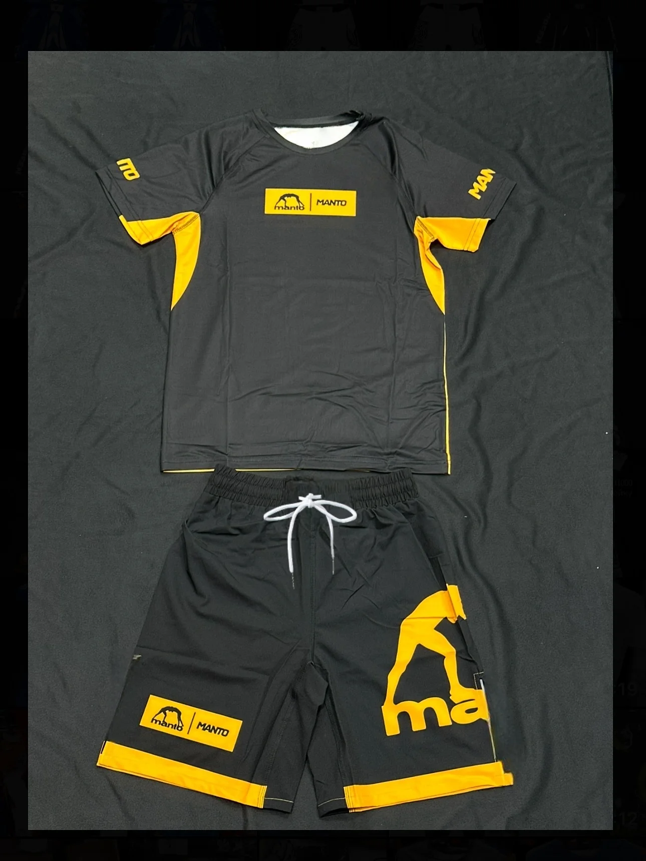 2026 Erwachsenen- und Kinder-Wrestling-Sportset: Schnelltrocknende, atmungsaktive Rashguard-T-Shirts und Shorts für Kampfsport-Training – Detail 5
