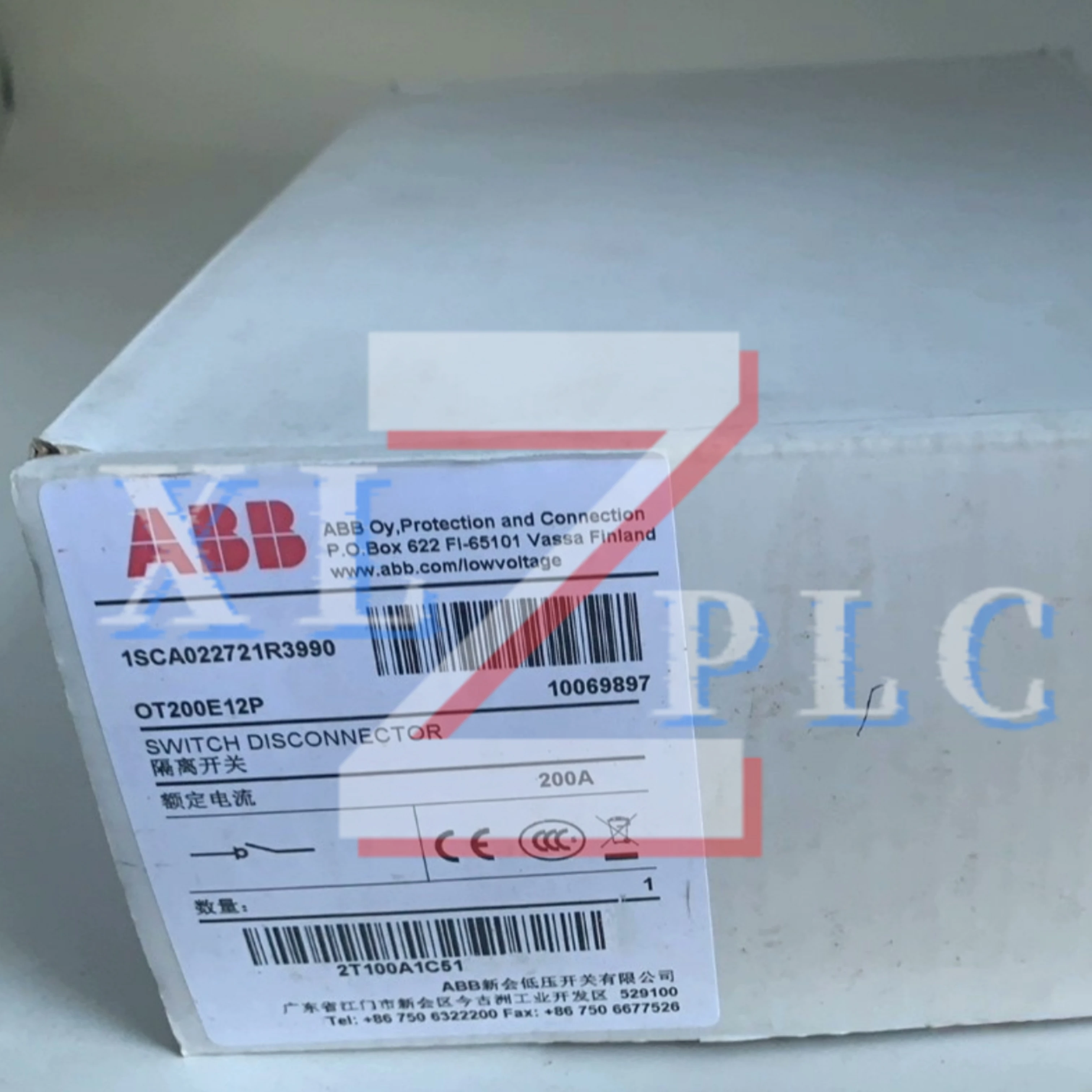 

разъединитель новый в наличии "OT200E03K 1SCA022763R4820" "OT200E03P 1SCA022712R0800" "OT200E04P 1SCA022713R4930" "OT200E12P"