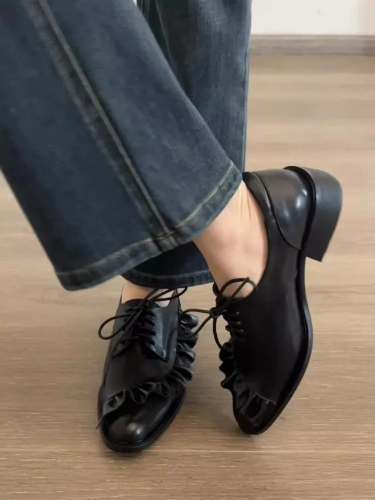 Fashion Women Ruffles Designer Lace Up Shoes Cowhide Genuine Leather Pumps Comfortable Low Cut Low Heels Shoes Party Footwear