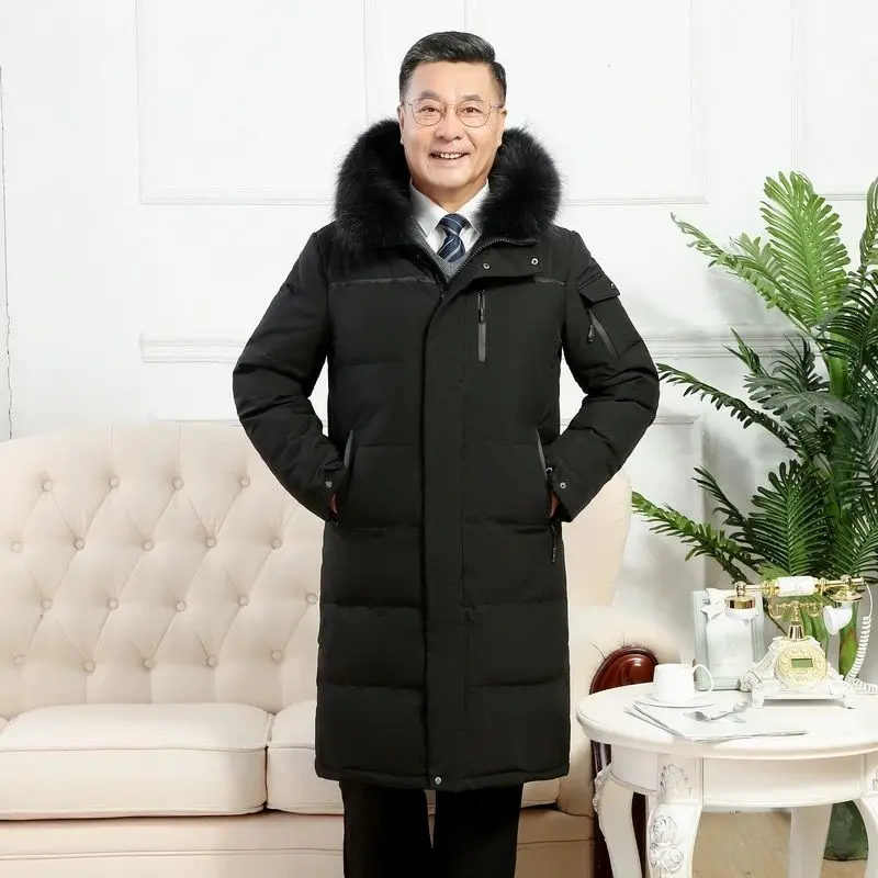 Jaket Musim Dingin Baru yang Tebal dan Hangat untuk Ayah Paruh Baya dan Lansia dengan Model Jaket Bulu Angsa Panjang Sedang yang Menjangkau Lutut