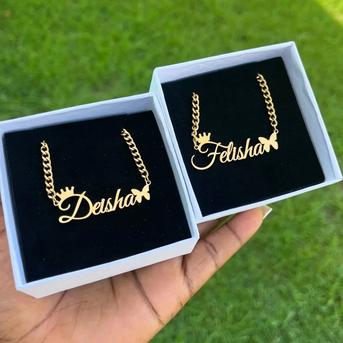 

Custom Heart Crown Name Necklace Stainless Steel Cuban Chain Jewelry Butterfly Elements Jewelry Mama Baby Party Personality Gift