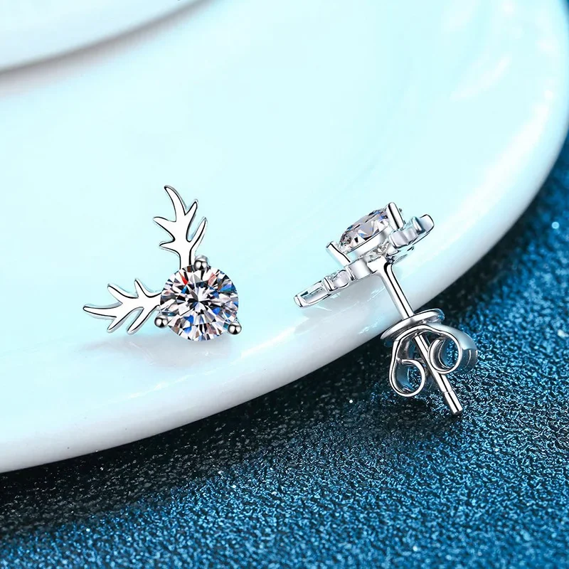 925 Sterling Silver Antler Earrings 1CT Moissanite Stud Earrings Round Diamond Cute Elk Stud Earrings for Women Christmas Gifts