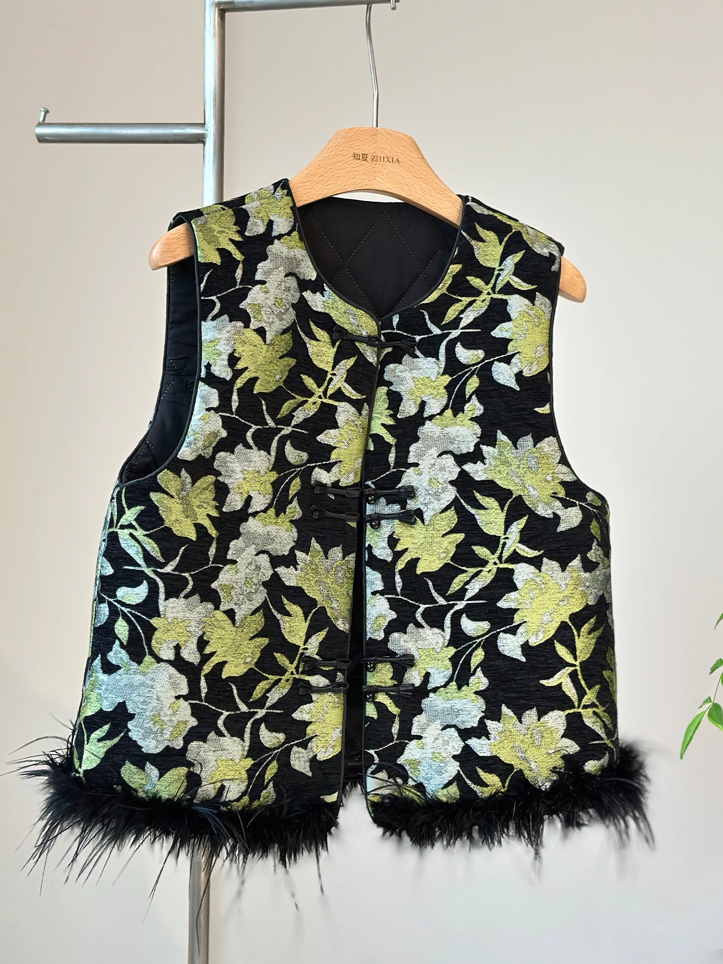 Age-Reducing New Chinese Style Vest Autumn and Winter Women's Cotton Padded Thickened White High-End