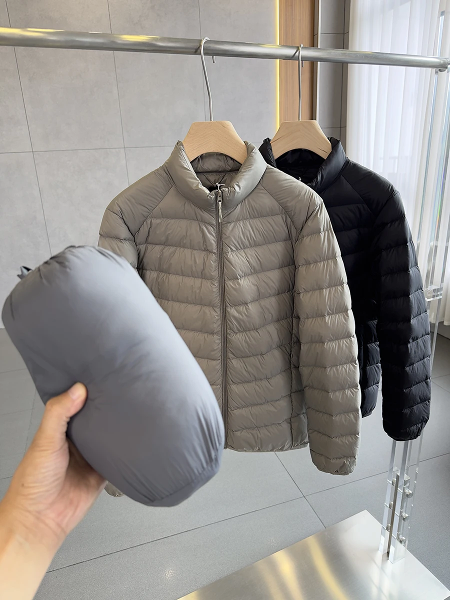 Jaqueta Puffer Masculina Leve e Confortável com 90% de Penas, Tecido Amigo da Pele, Gola Alta, Quente e Simples, em Nylon