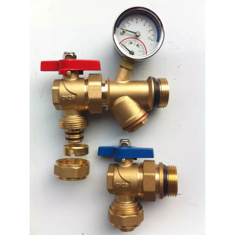 Brass angle integrated main valve connecting valve with filter pressure gauge PPR25 * 1 inch floor heating water separator valve