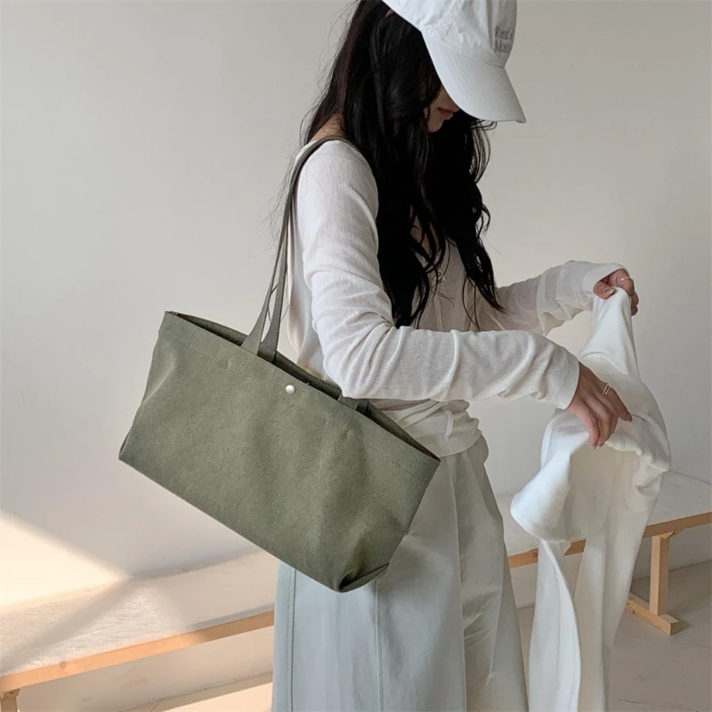 

New Fashion Tote Bags Large Capacity Solid Color Canvas Shoulder Bag Women Korean Style Fashionable and Versatile Commuting Bag