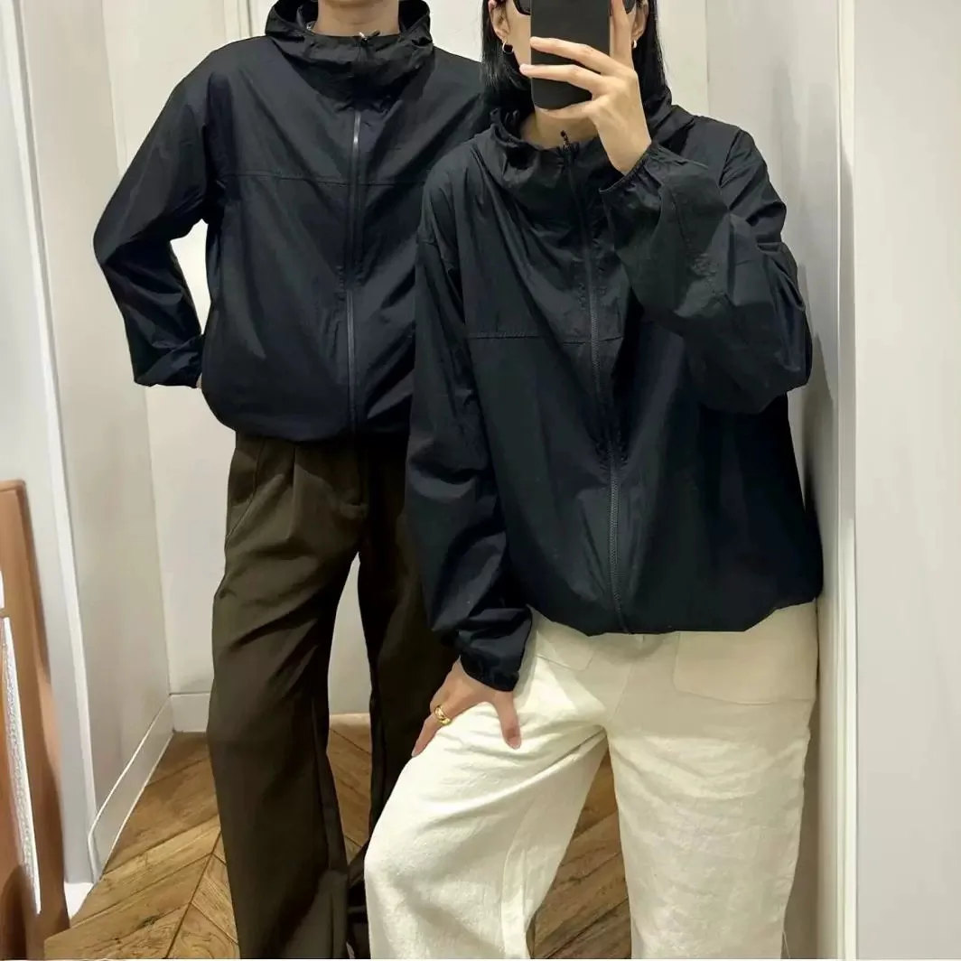 

Portable Lightweight Summer Sun Protection Clothing Couple's Thin as Silkworm on Outerwear with Hood Y4022 Men's Faion