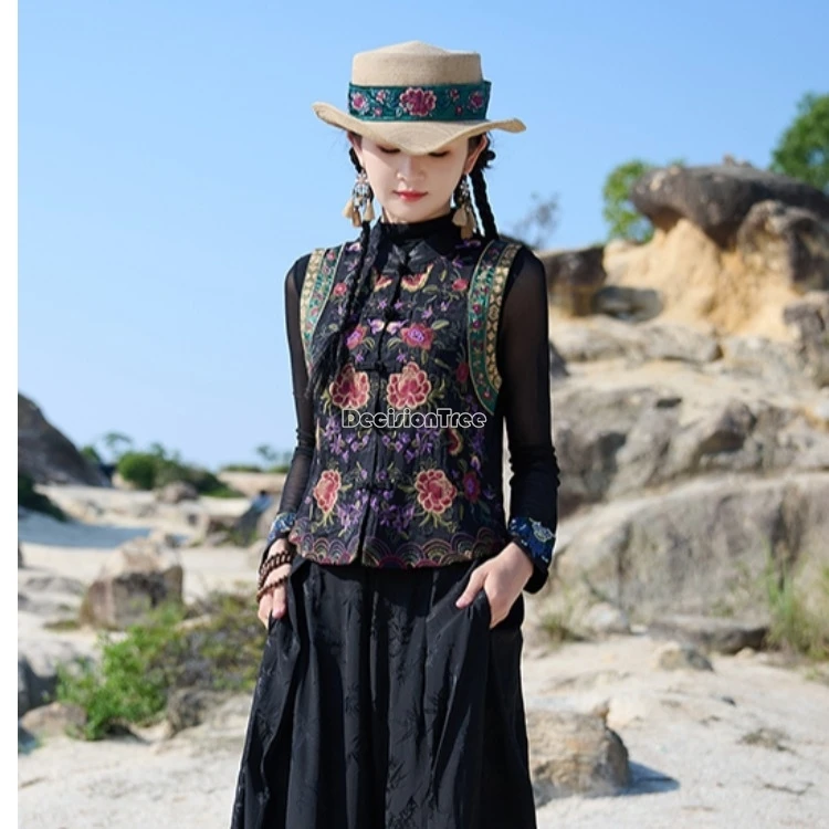 

2025 new chinese national style stand collar embroidery flower sleeveless stand collar waistcoat ethnic retro cheongsam vest t01
