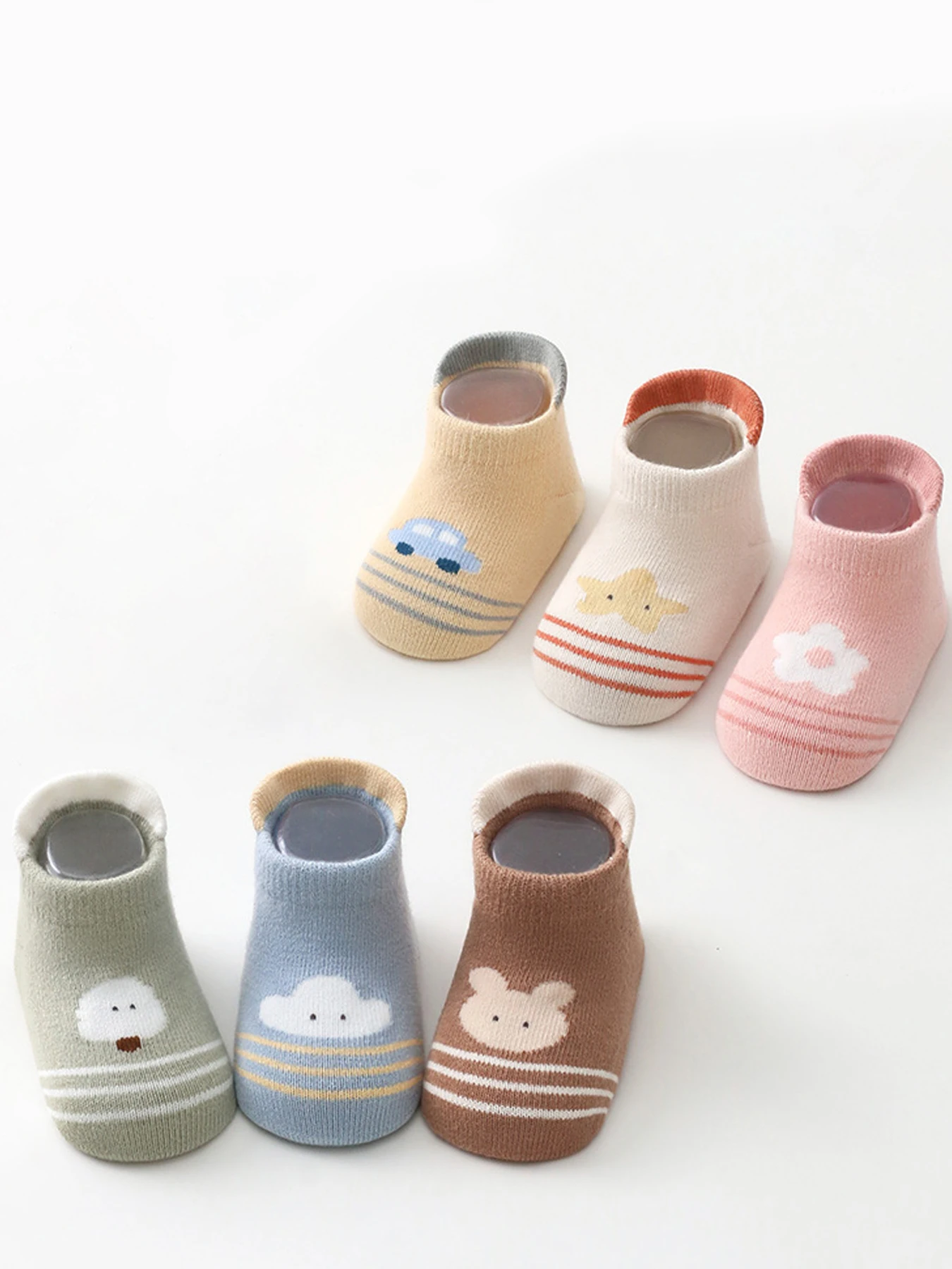 6 pairs of boys and girls' anti slip socks with cute cartoon animal patterns, comfortable and breathable baby floor socks