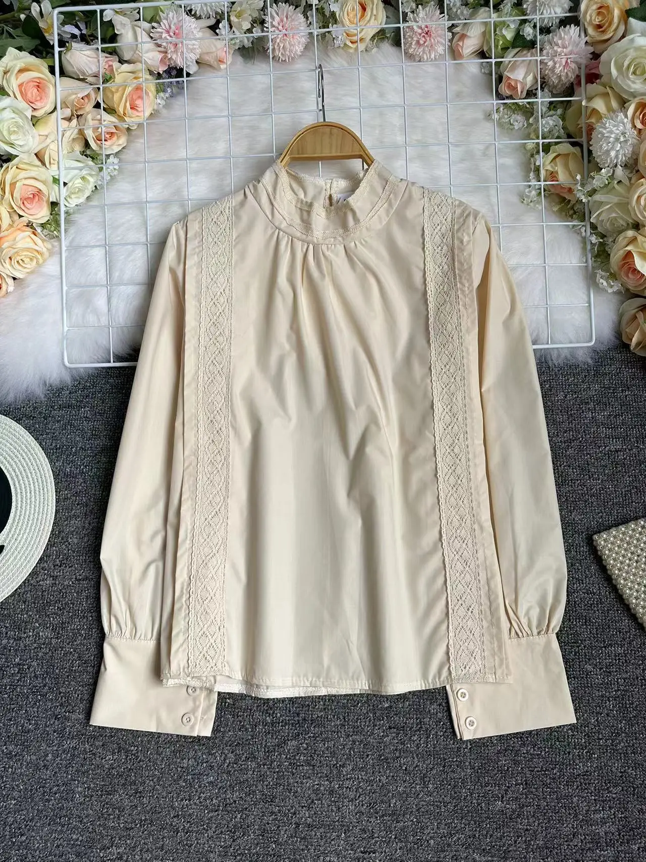 

Elegant Loose Women's Shirt Half High Collar Fairy Tale Bubble Sleeve Inner Wear Lace Trimed Top for Autumn Commute Style