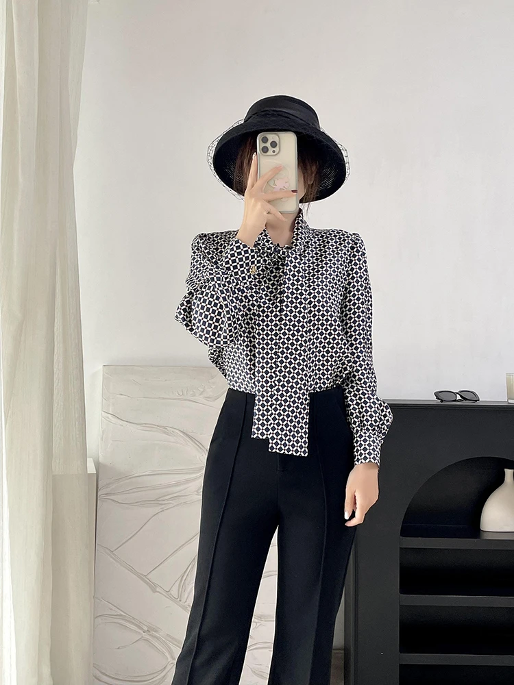 

Silk Geometric Print Shirt Women's Commute Style Long Sleeve Breathable Straight Cut Y Material Silk Scarf Tie Front Button C...