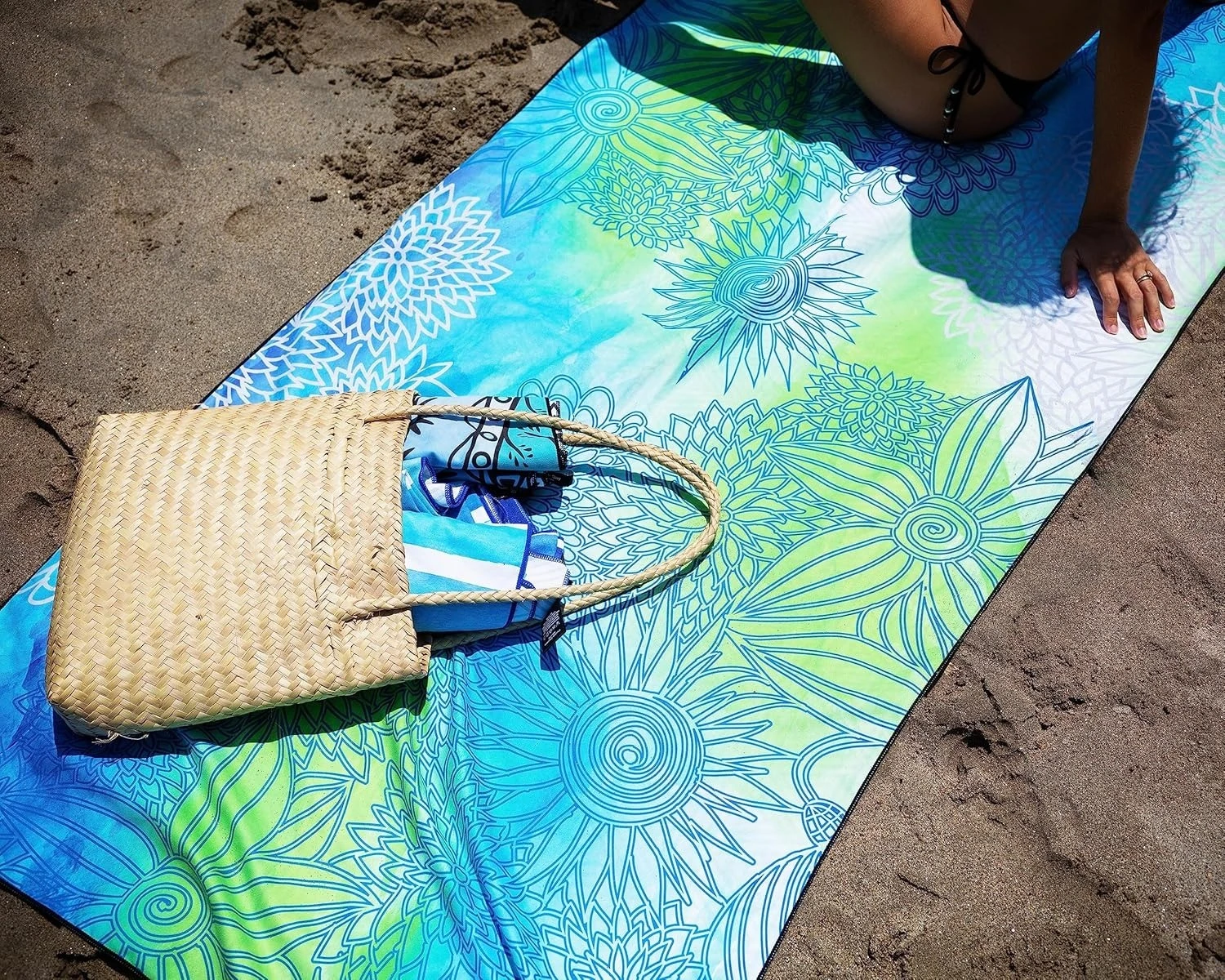 Geometry pattern Beach Towel for Family stuffs friend Gifts Quick-Dry Sand free For Bath Yoga Tourism Beach Camping Swimming GYM
