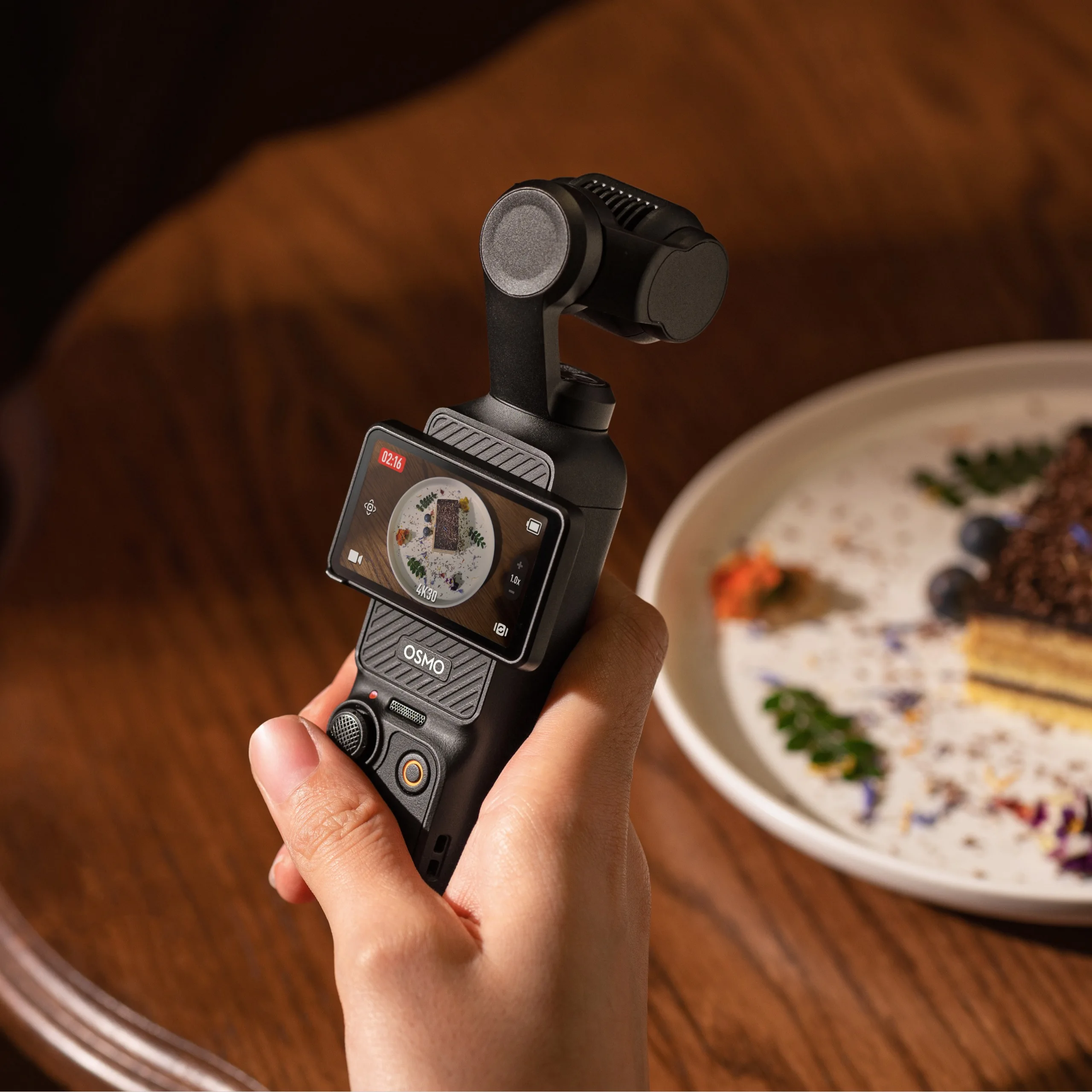 

Osmo Pocket 4K High Definition One Inch Pocket PTZ Camera with CMOS Image Sensor for Travel and Handheld Vlogging