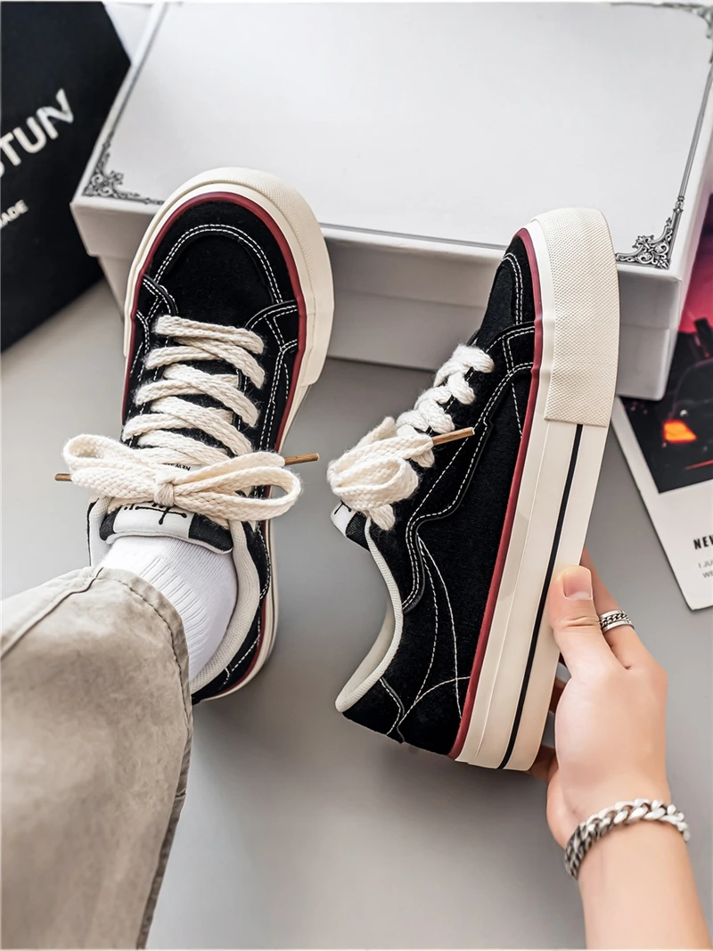 

Men's Summer Breathable Black Canvas Shoes Sporty Versatile Low Top Glue-Welded Rubber Outsole round Toe Thick Heel