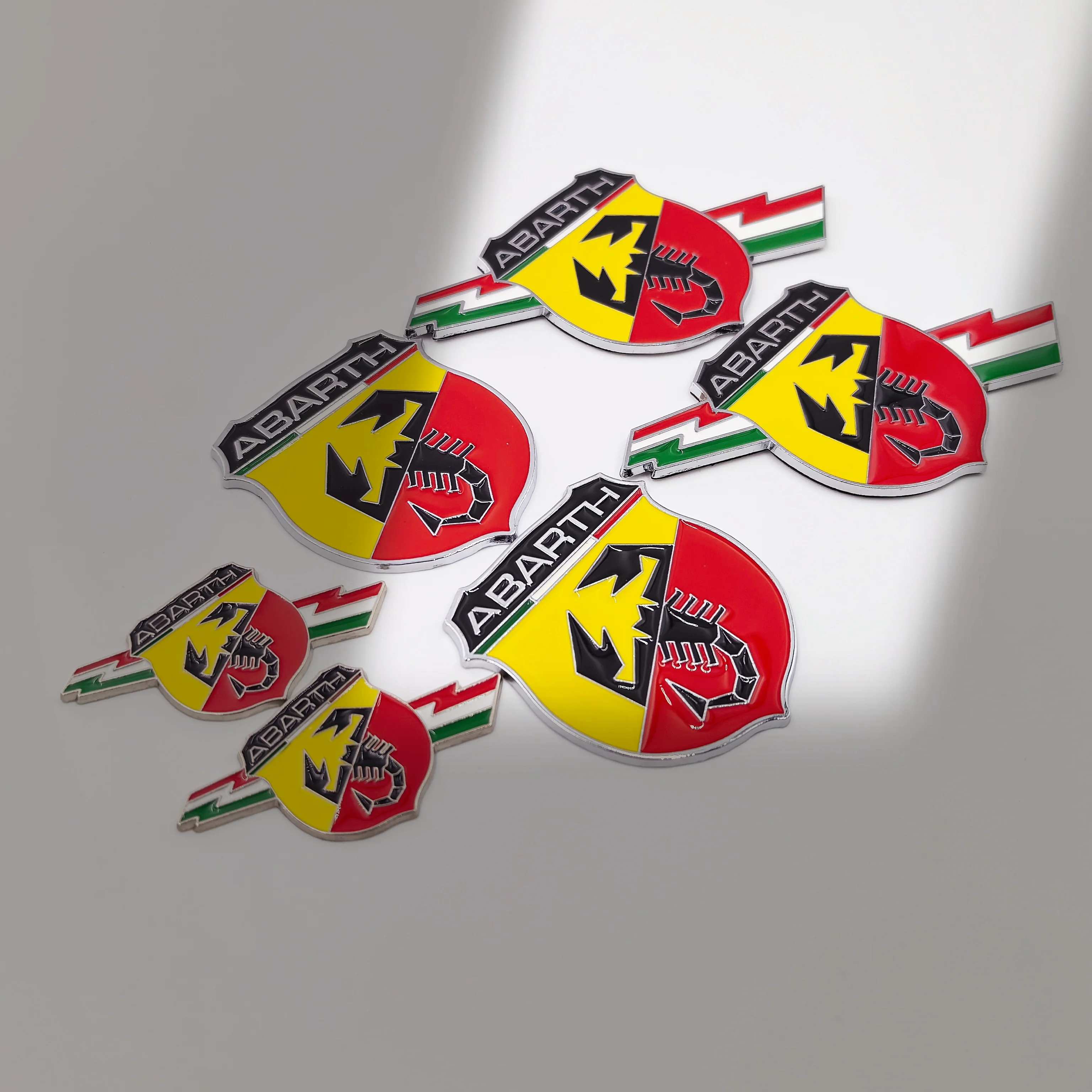 FIAT Car Metal Emblem Auto Trunk Decorate Decal Side Wing Badge For FIAT Abarth 500 Pulse Panda Tipo Strada 600 500L Mobi Doblo