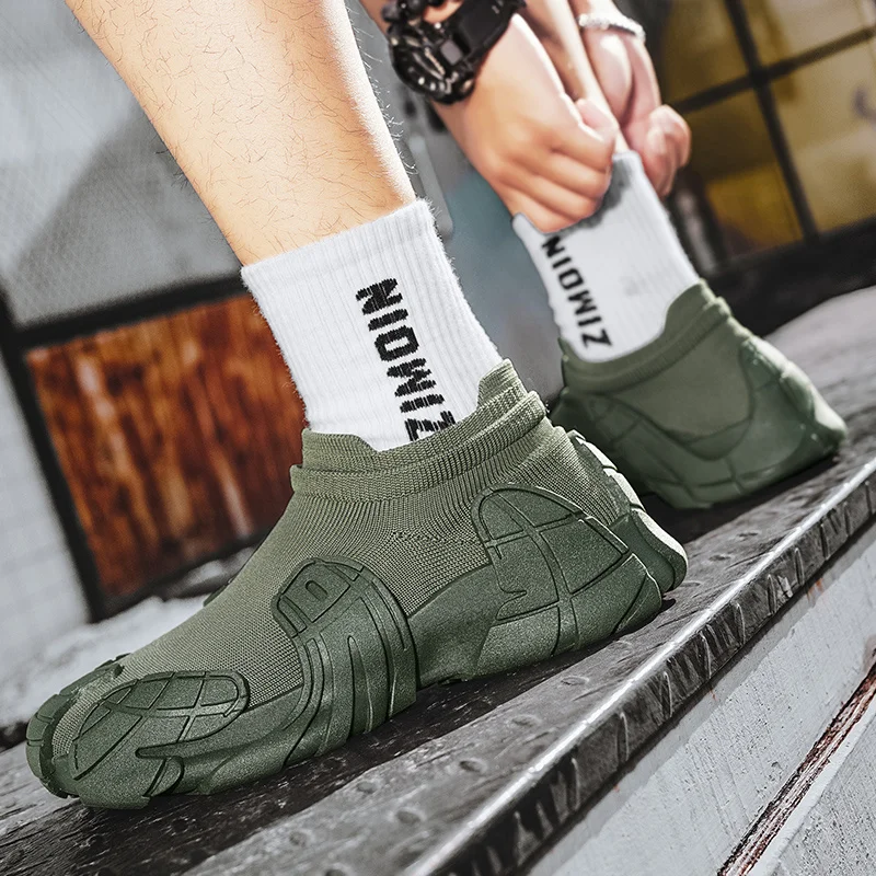 Fashion Green Casual Socks Sneakers Men Breathable Casual Sports Shoes Men Designer Trainers Running Shoes Male Slip-On Sneakers