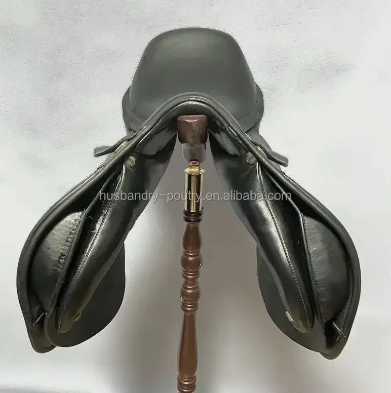 سروج مسابقة الحصان، سروج الملابس #3