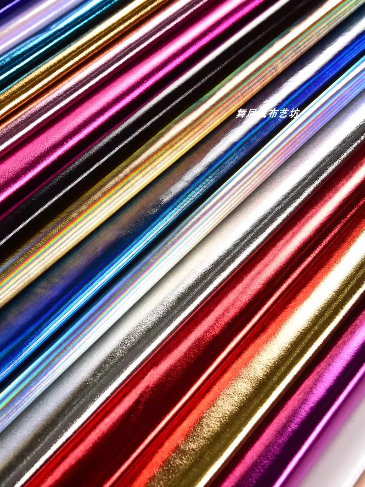 Iridescent Shiny Stretch Bronzing Spandex Fabric Laser Fabric for Dress,Costume,Backdrop,Black,Silver,Gold,Red,Pink,By the Meter