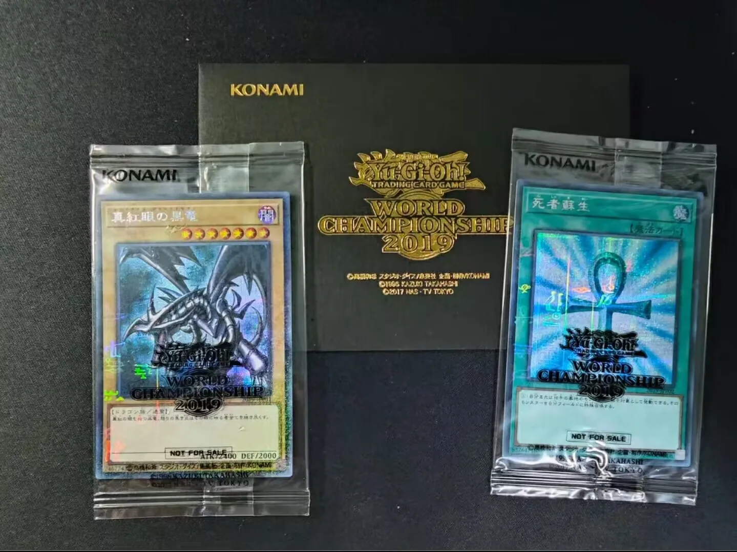 Yugioh KONAMI แชมป์โลก2019ตาแดงมอนสเตอร์มังกรดำรีบอร์เกิดความลับของสหัสวรรษคอลเลกชันญี่ปุ่นที่ปิดผนึกบัตร