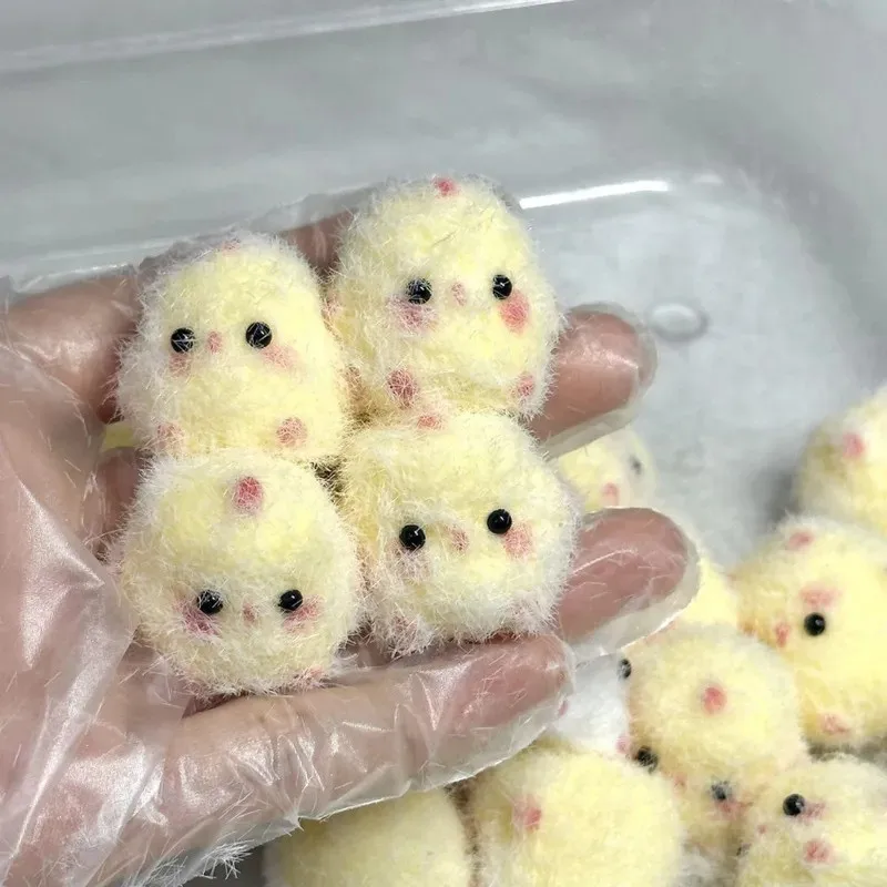 Simpatico pulcino spremere giocattolo antistress morbido giocattolo Mochi cartone animato giocattoli a rimbalzo lento giocattoli squishy di decompressione per regali per adulti per bambini