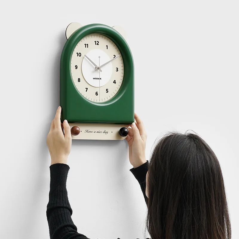 Modern Wall Clock Minimalist Living Room Clocks Cartoon Creative Design Clocks Nordic Aesthetics Decorative Clock Household