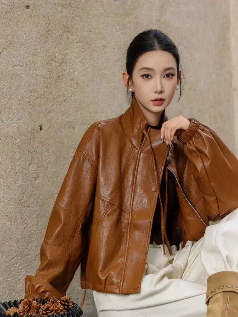 JJS2025 쿨 스타일 짧은 블랙 가죽 재킷 여성 슬림 핏 라운드 넥 코트 봄 가을 패션 아우터웨어