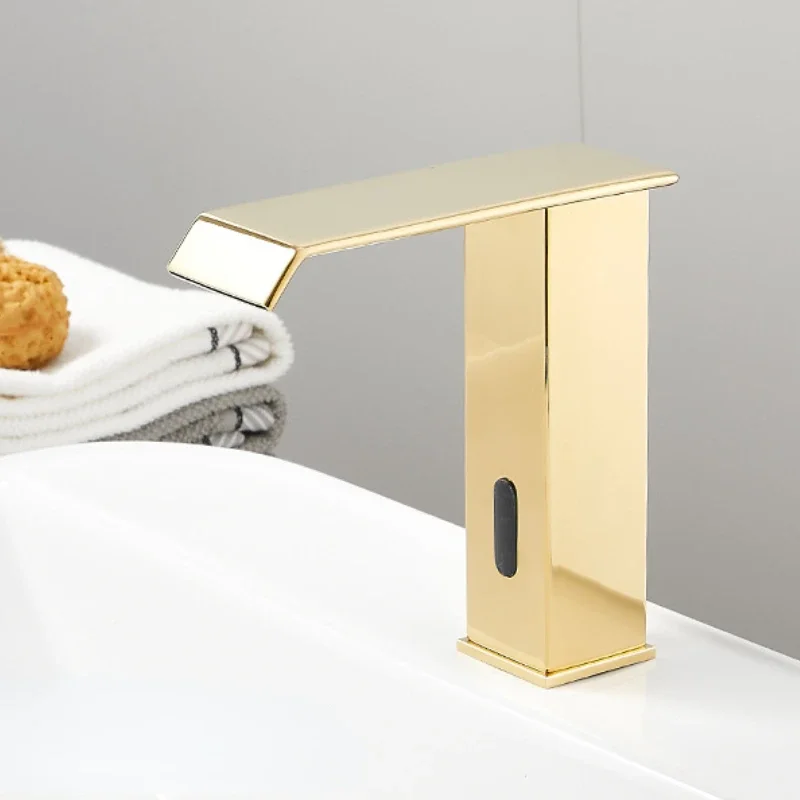 Golden Kitchen Auto Faucet Brass Smart Sensor Tap Touchless Bathroom Basin Faucet High Tech Tap Infrared Kitchen Sink Mixer Tap