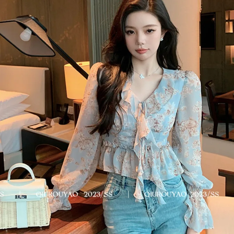 

Large Size Women 2024 Spring Autumn Blouse New French Floral Chiffon Shirt V-neck Long Sleeved Ruffled Edges Waist Pinching Tops