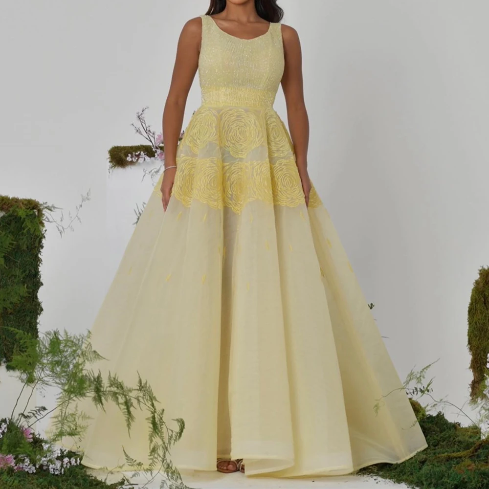 

Exquisite Appliques Pleats Beading Crystal Evening Dresses Classic Crew Neck Spaghetti Straps Organza Party Gowns فساتين سهرة