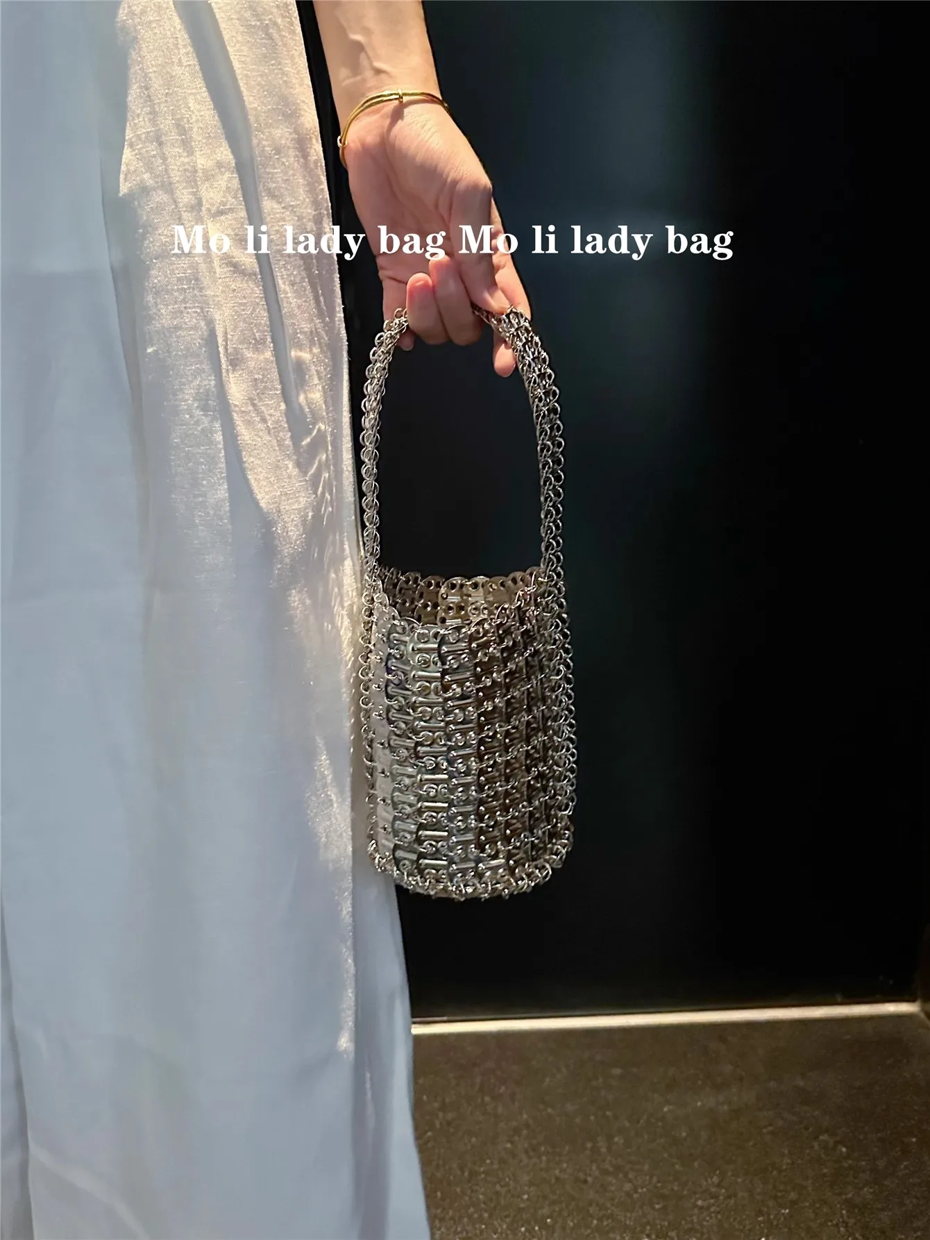 Bling Shiny Silver Sequined Handmade Clutch Purse Fashion Metallic Bucket Bag Women Handbag Luxury Female Shoulder Bag