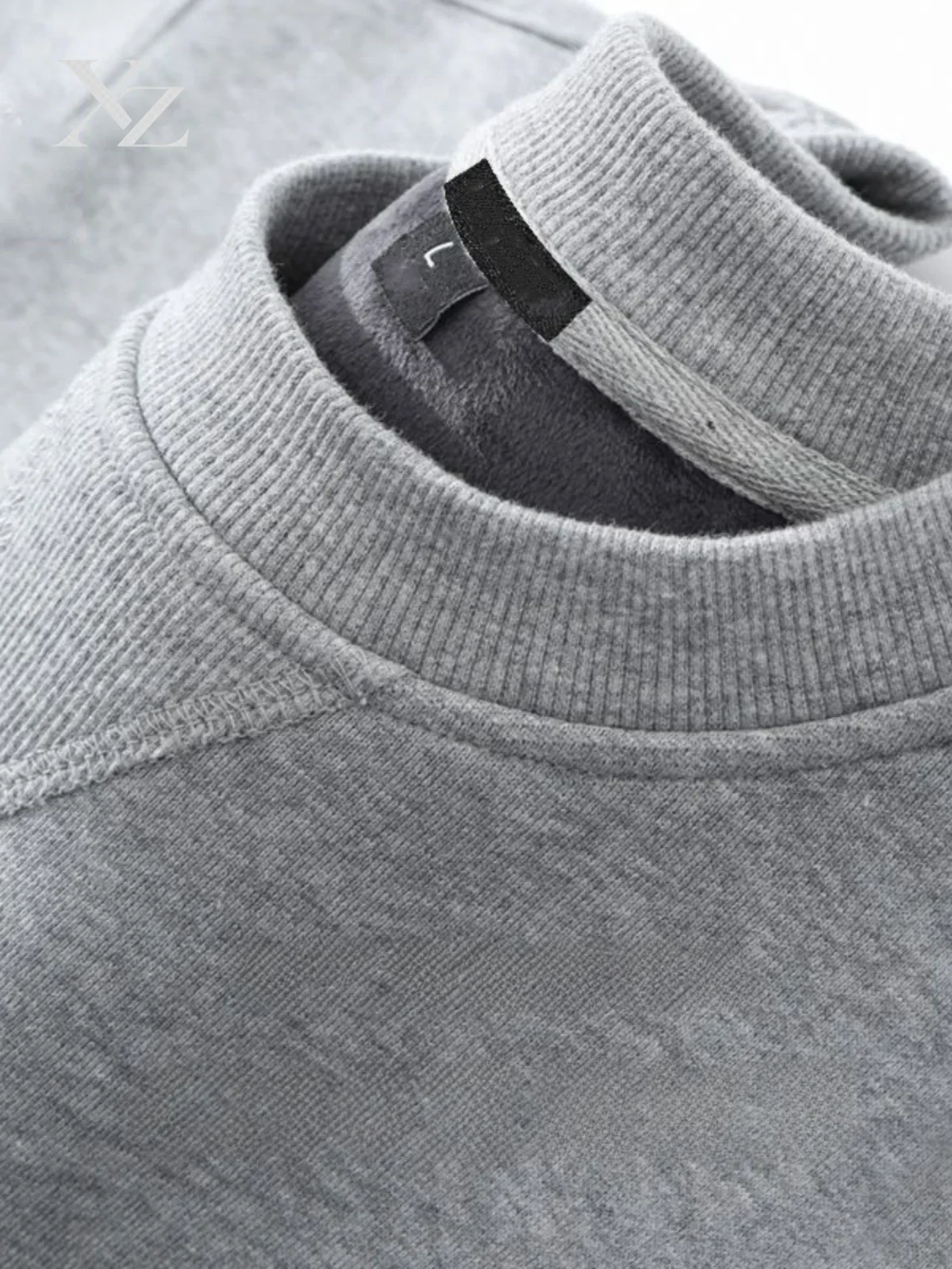 Premium Men's Winter Fleece Lined Sweatshirt Long Sleeve Thickened Loose Casual Round Neck Pullover Shirt Antimicrobial