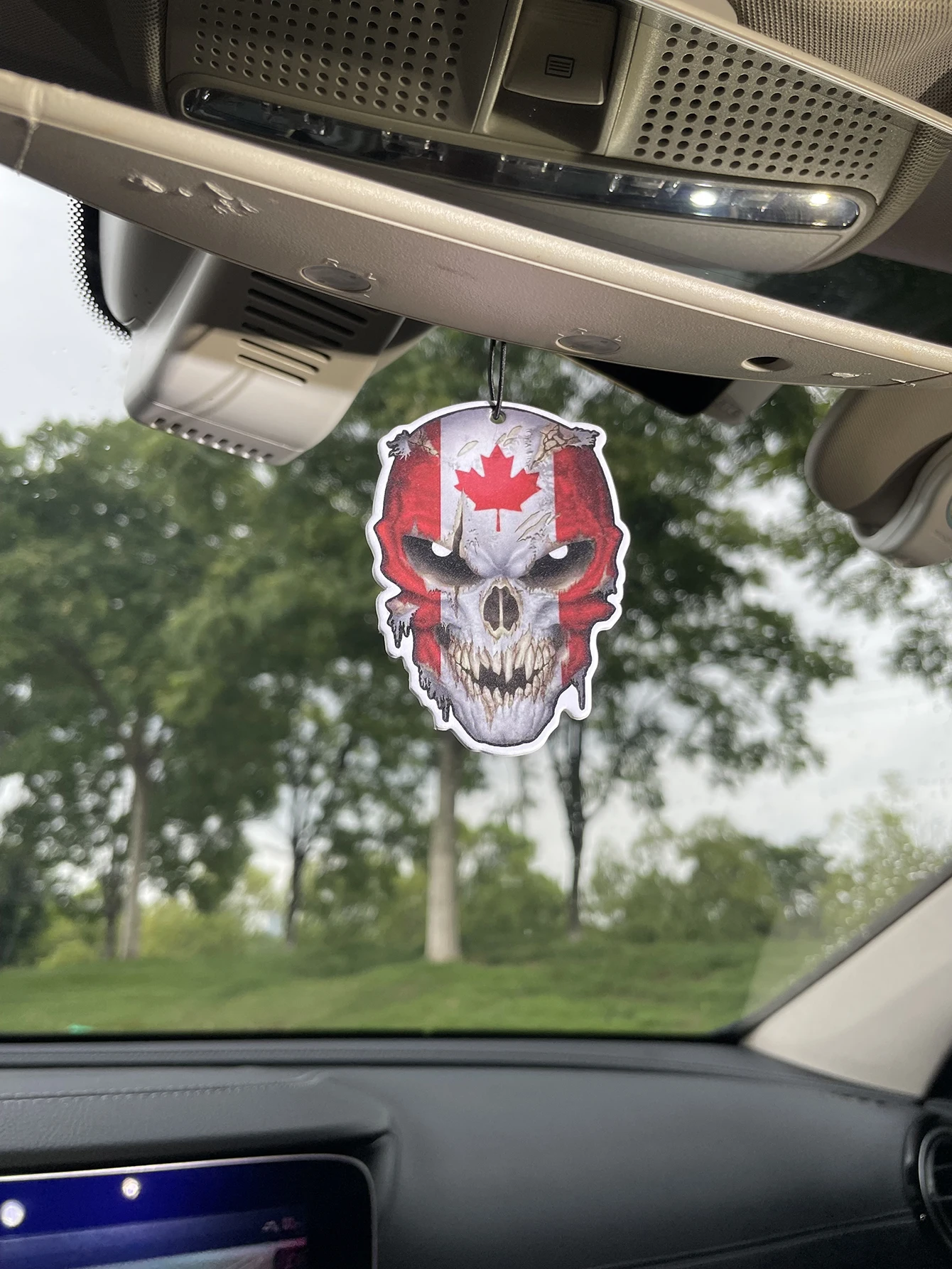Hanging Car Air Freshener Paper, Canadian Flag Skull Cutout Shape, Natural Plant Extract Fragrance, Alcohol-Free Non-Toxic, Long