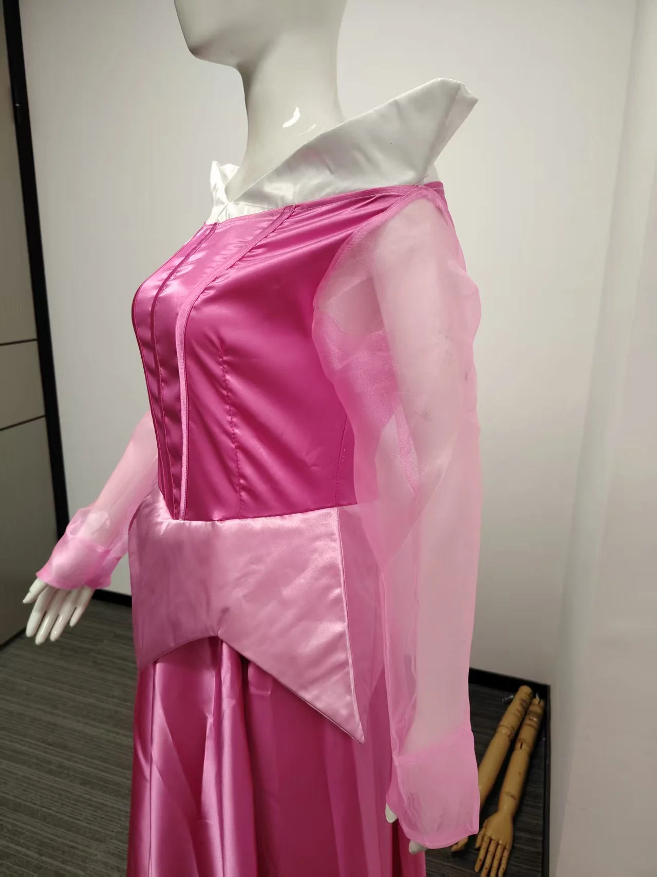 فستان أزرق جميل للنوم للبالغين من الهالوين فستان الأميرة أورورا الوردي زي فستان المسرح S- 2XL قبول الطلب المخصص