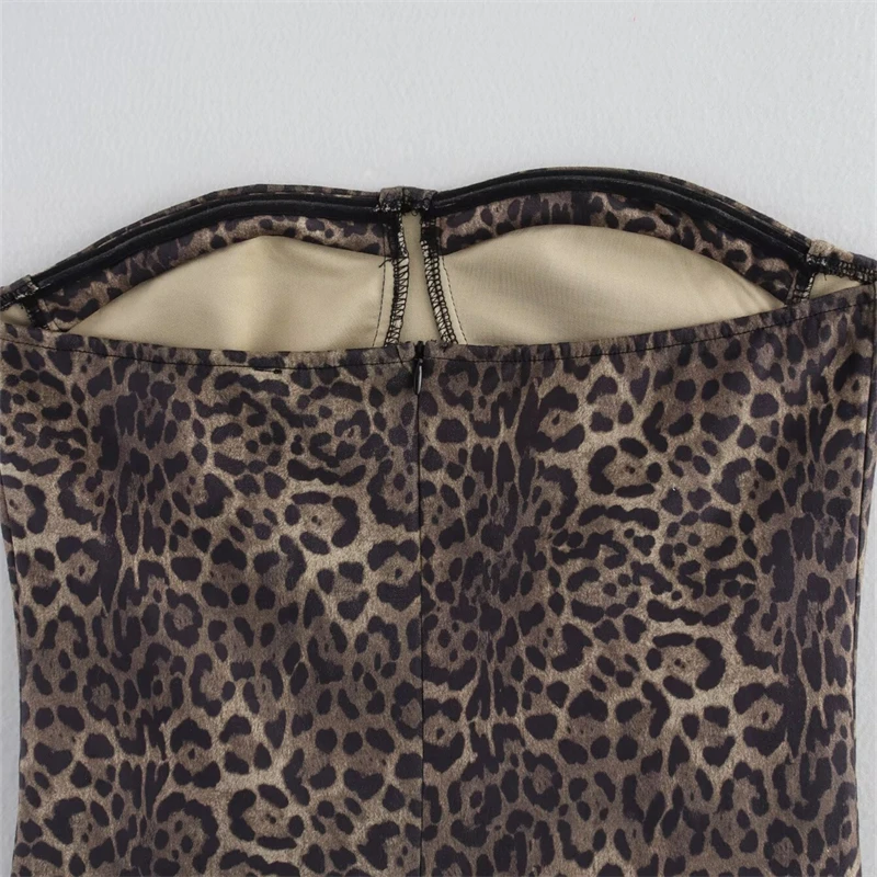 KEANKETIAN Europeu e Americano feminino novo sem alças zíper traseiro em camadas plissado borda vestido inchado mini saia