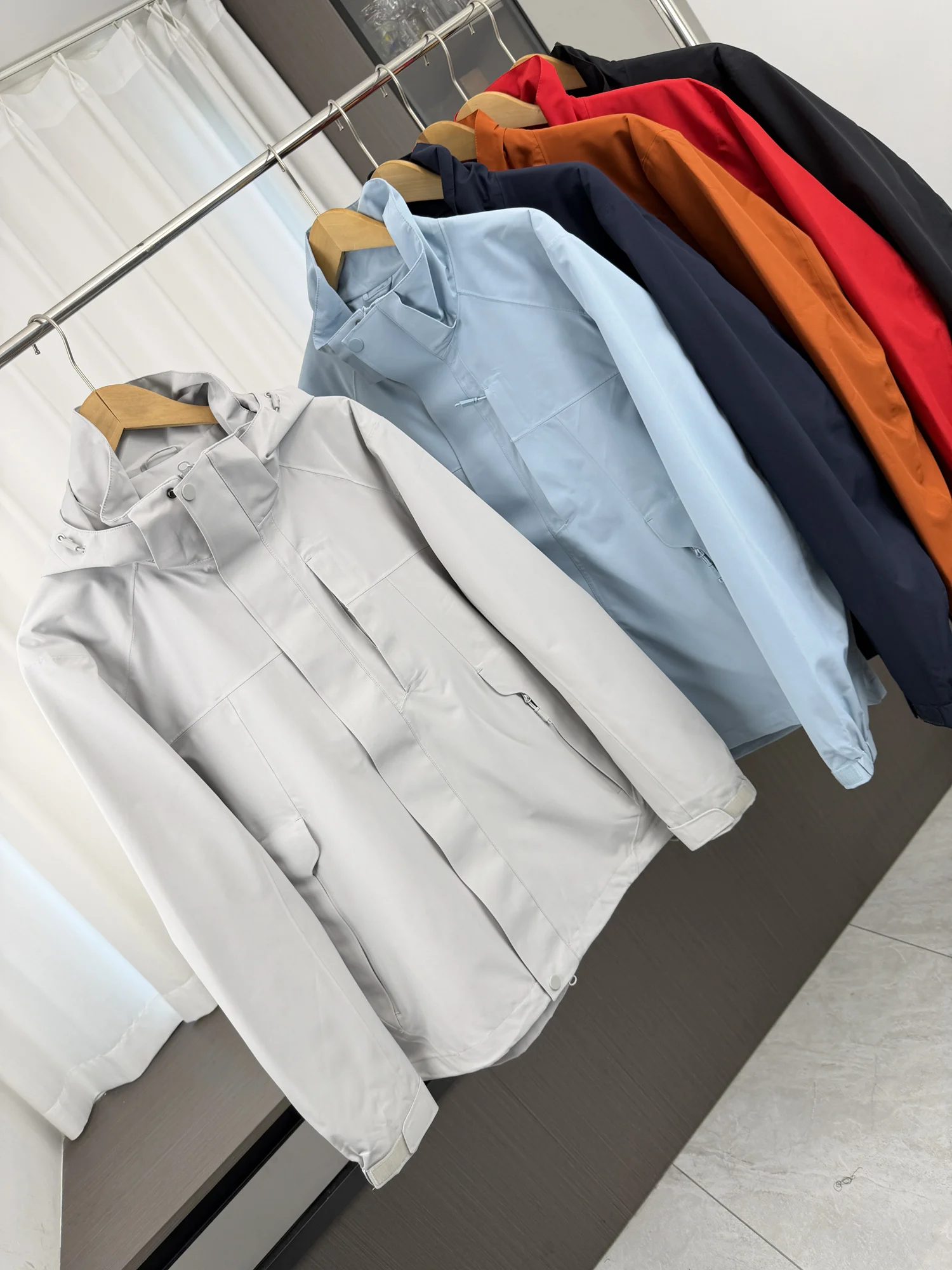 Outdoor Three-Proof Fabric Hooded Men's Jacket Autumn Winter Casual Fashion Windproof Youth Urban Style Long Sleeve  Color