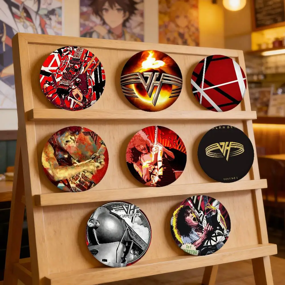 E-Eddie Van Halen Music Badges Peripheral Lapel Pins Tinplate Round Brooch For Shoulder Bag Accessories Souvenir Gifts